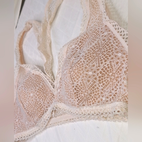Victoria's Secret Bralette, Size Small - Picture 5 of 5